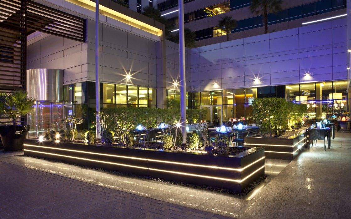 Novotel Suites Mall Avenue Dubai Buitenkant foto
